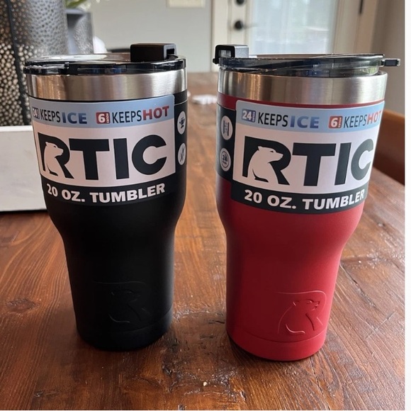 RTIC 20 oz Essential Tumbler Cups Red & Black New - Picture 1 of 5